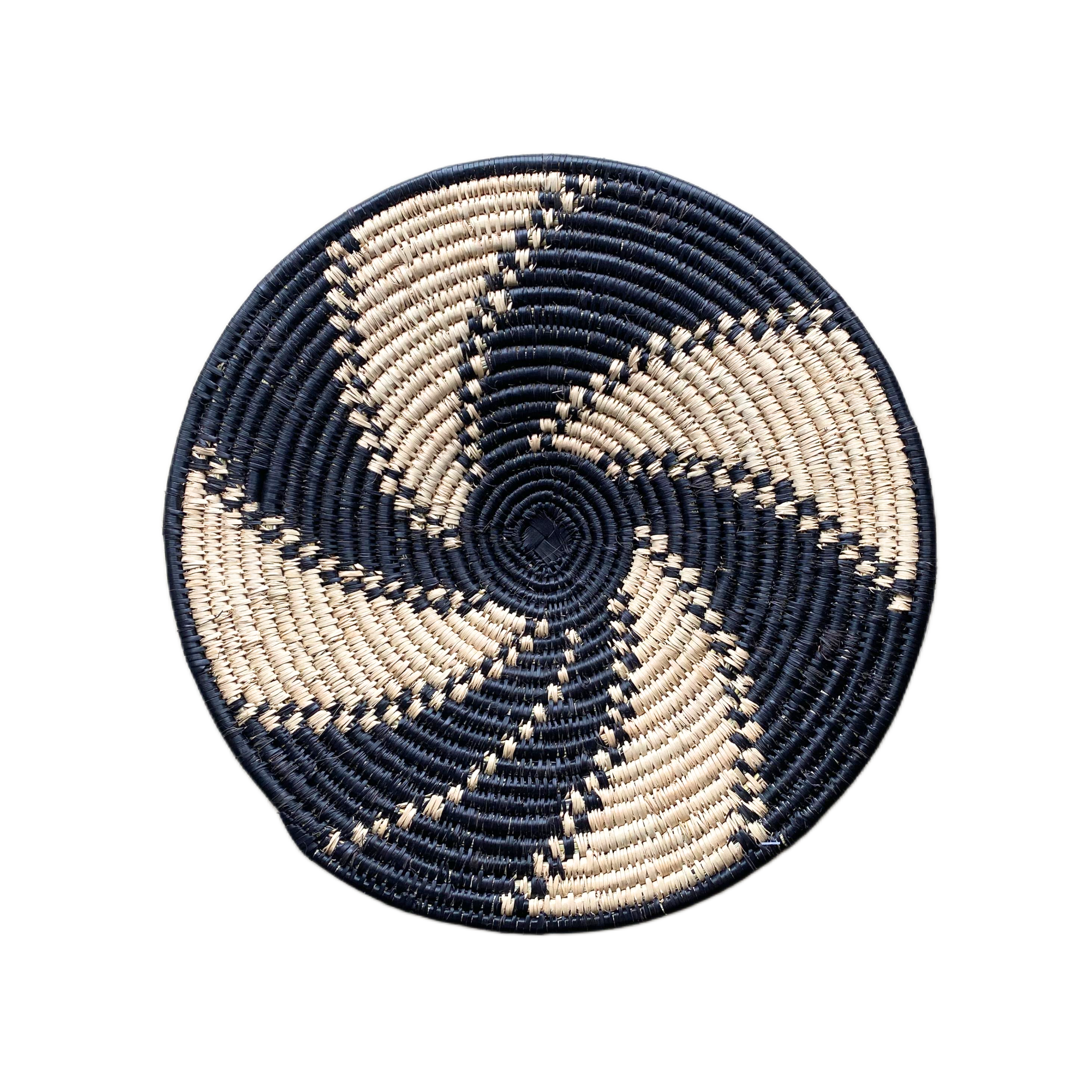 Hand Weaved Wall Ornament (Black & White GAXZ)