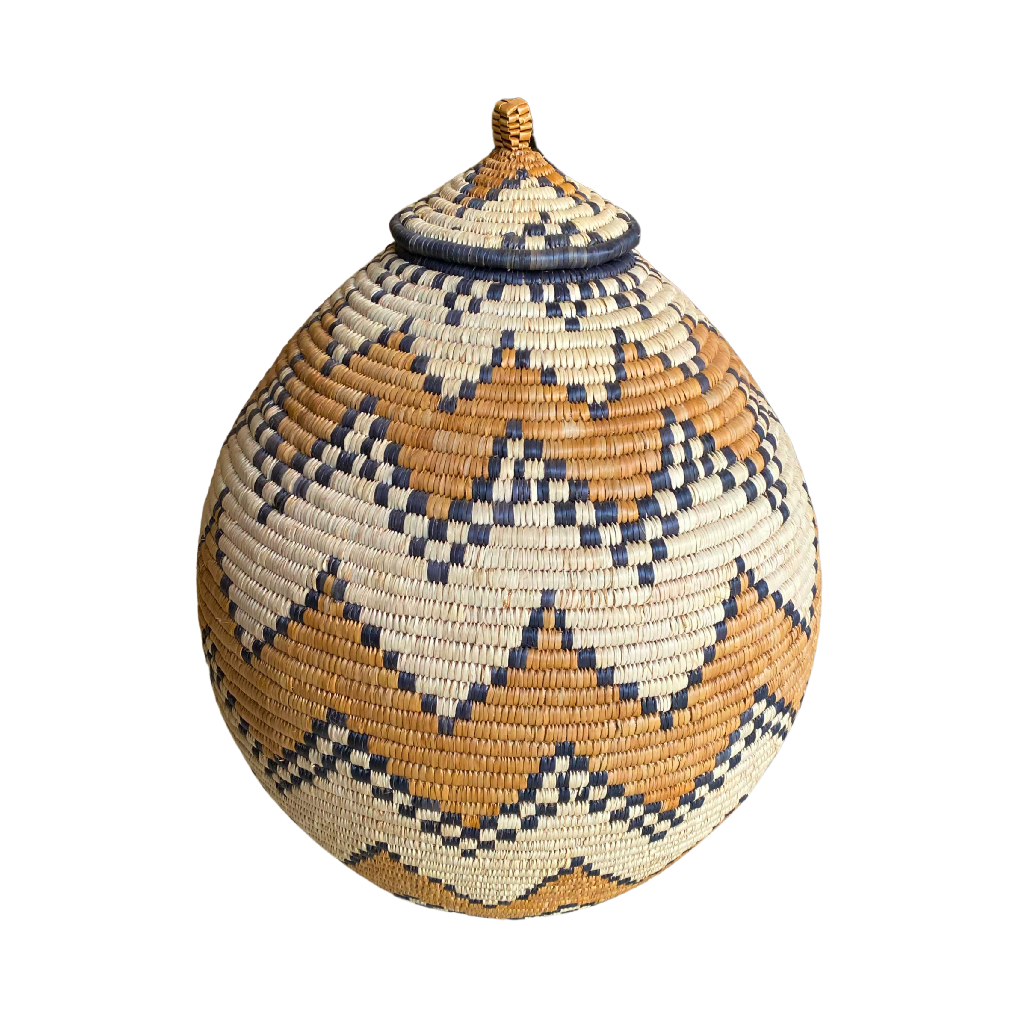 Hand Woven Two Tone Zig Zag Zulu Basket (Beige & Cream)