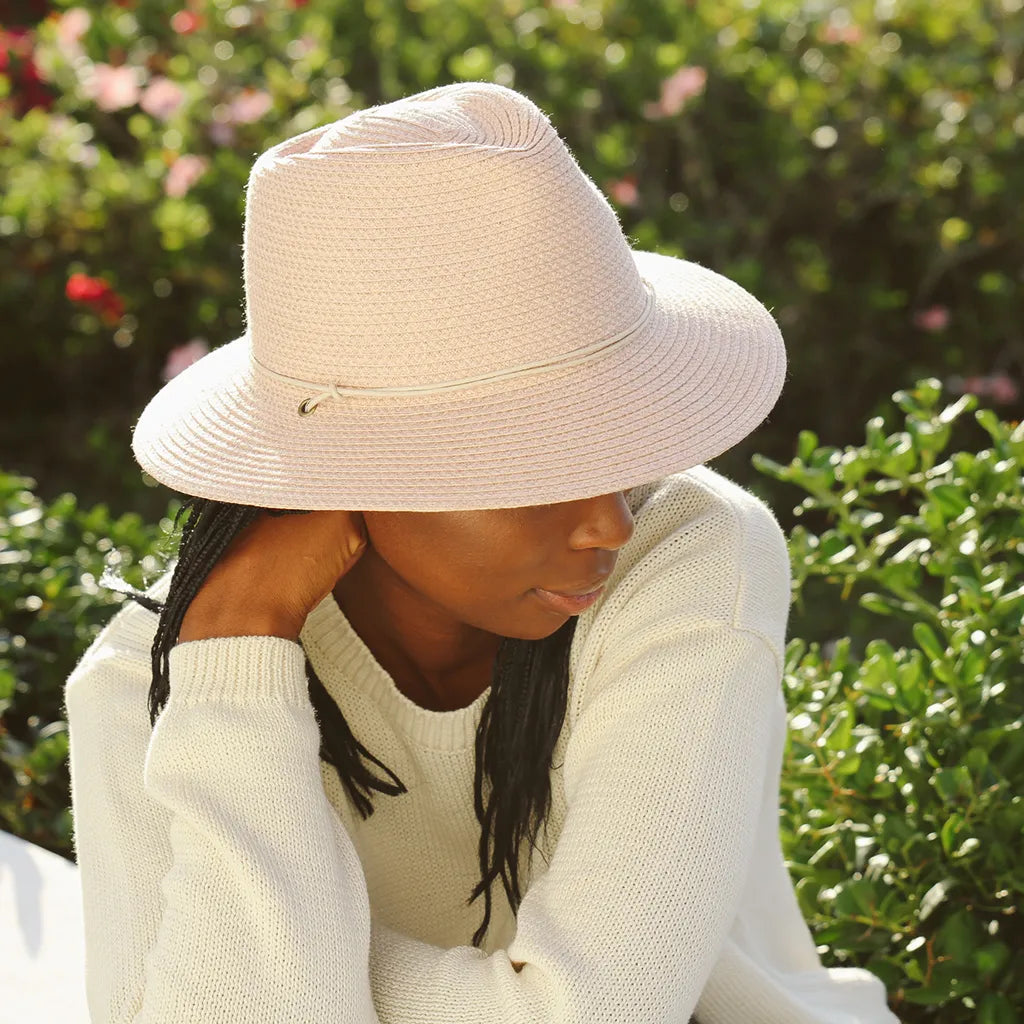 Alexia Sunhat