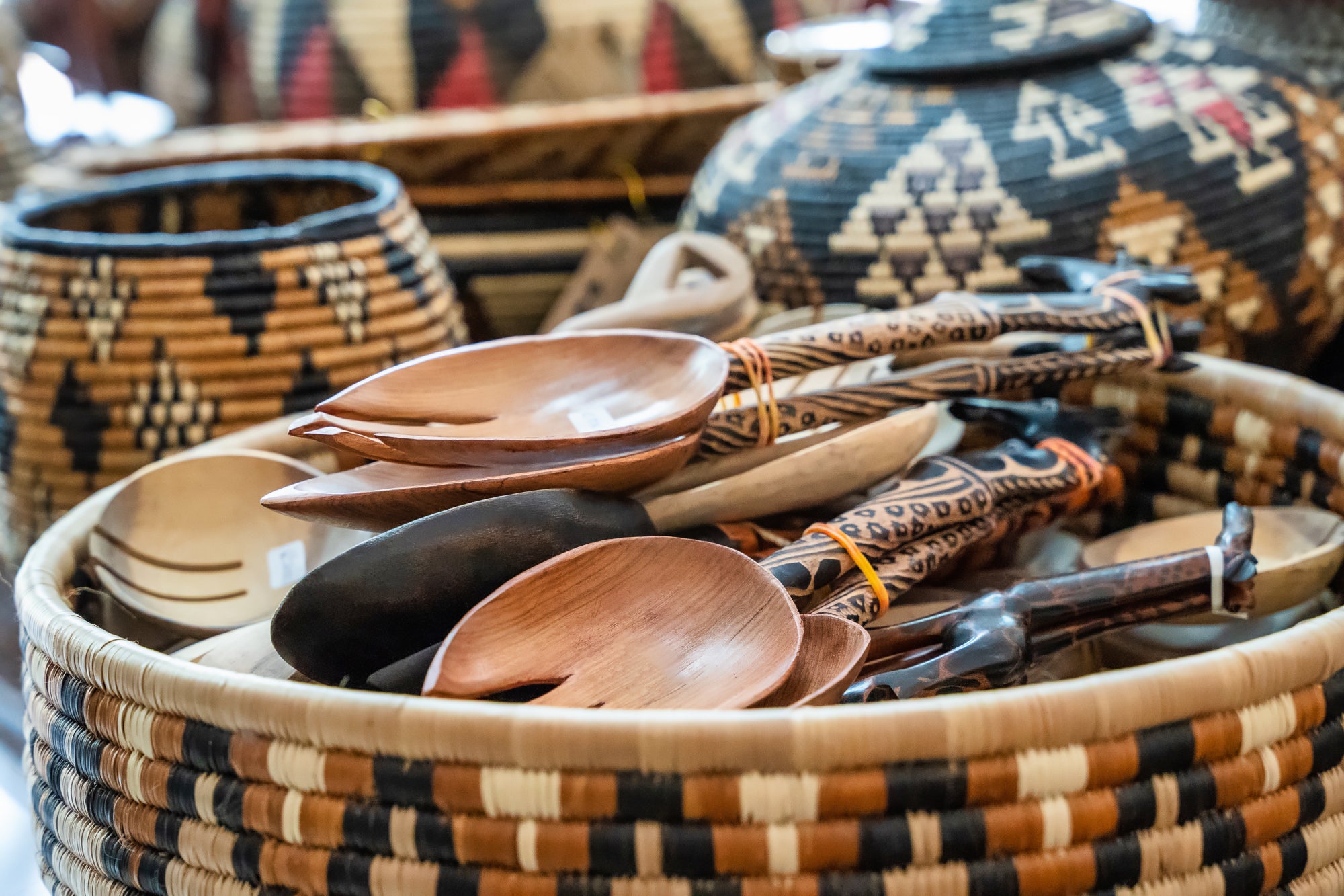 Kitchen & Tableware