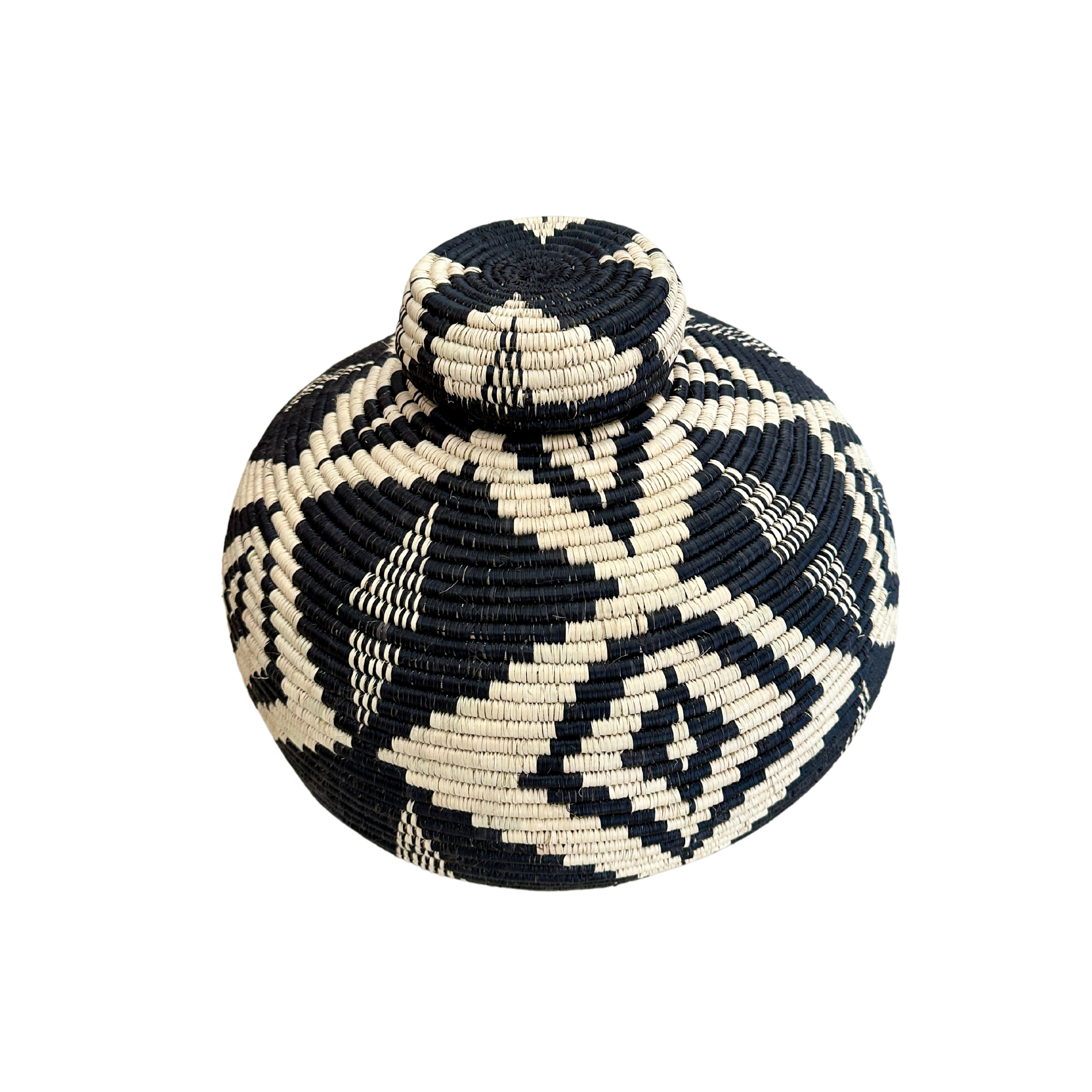 Hand Weaved Isichumo Bottle Neck Diamond Basket