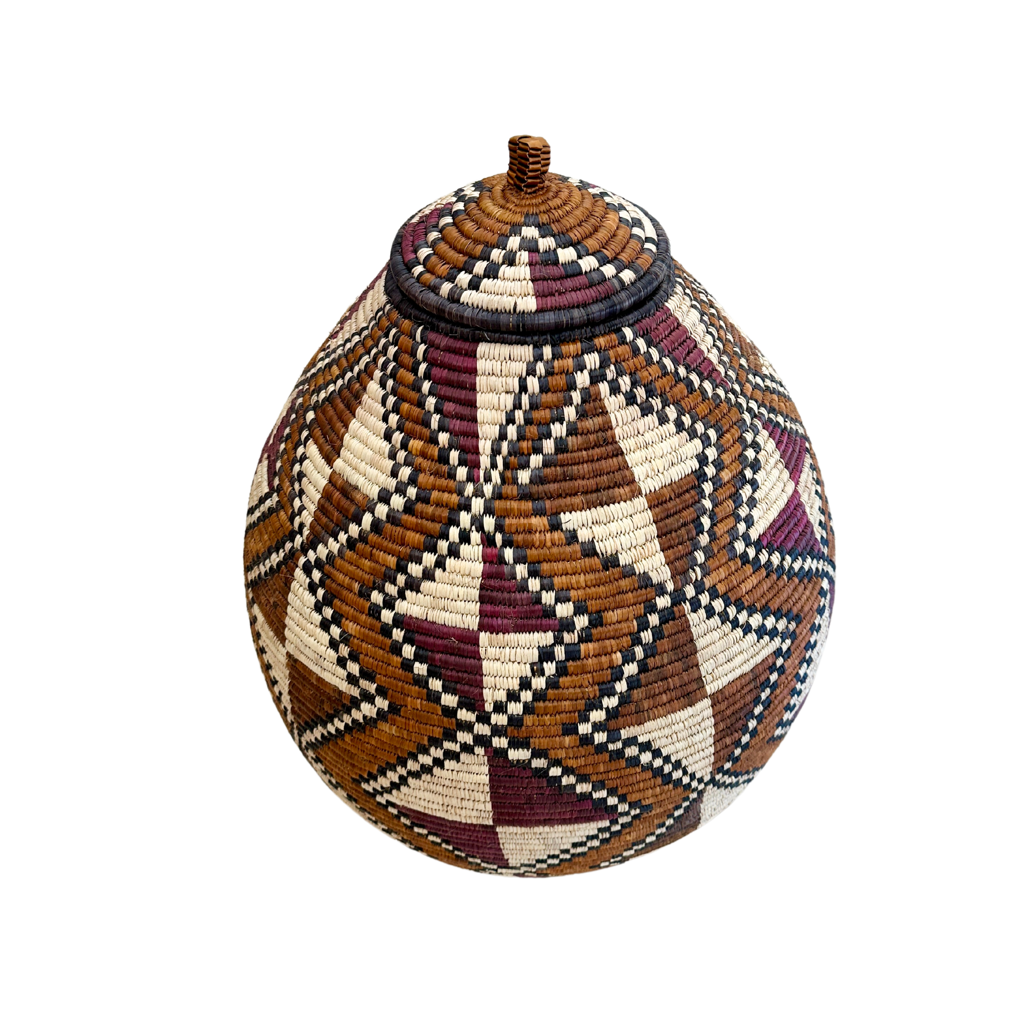 Hand Weaved Checkered Diamond Basket - The Celani